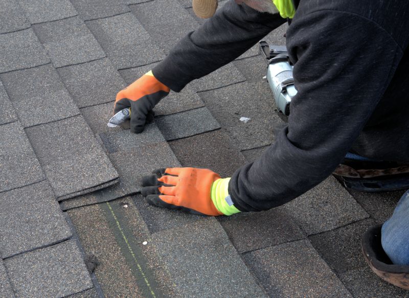 Asphalt Roof Repair in Akron, OH