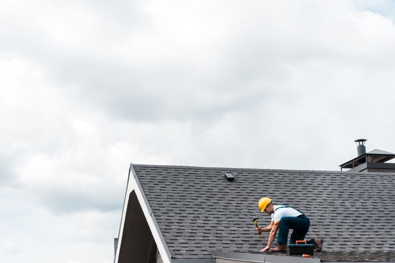 House Roof Repair in Akron, OH